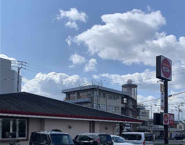 飲食店　ガスト観音寺店（から好し取扱店）（飲食店）まで1682m