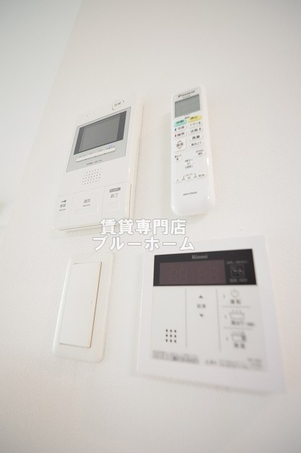 セキュリティ　モニター付きインターホン！