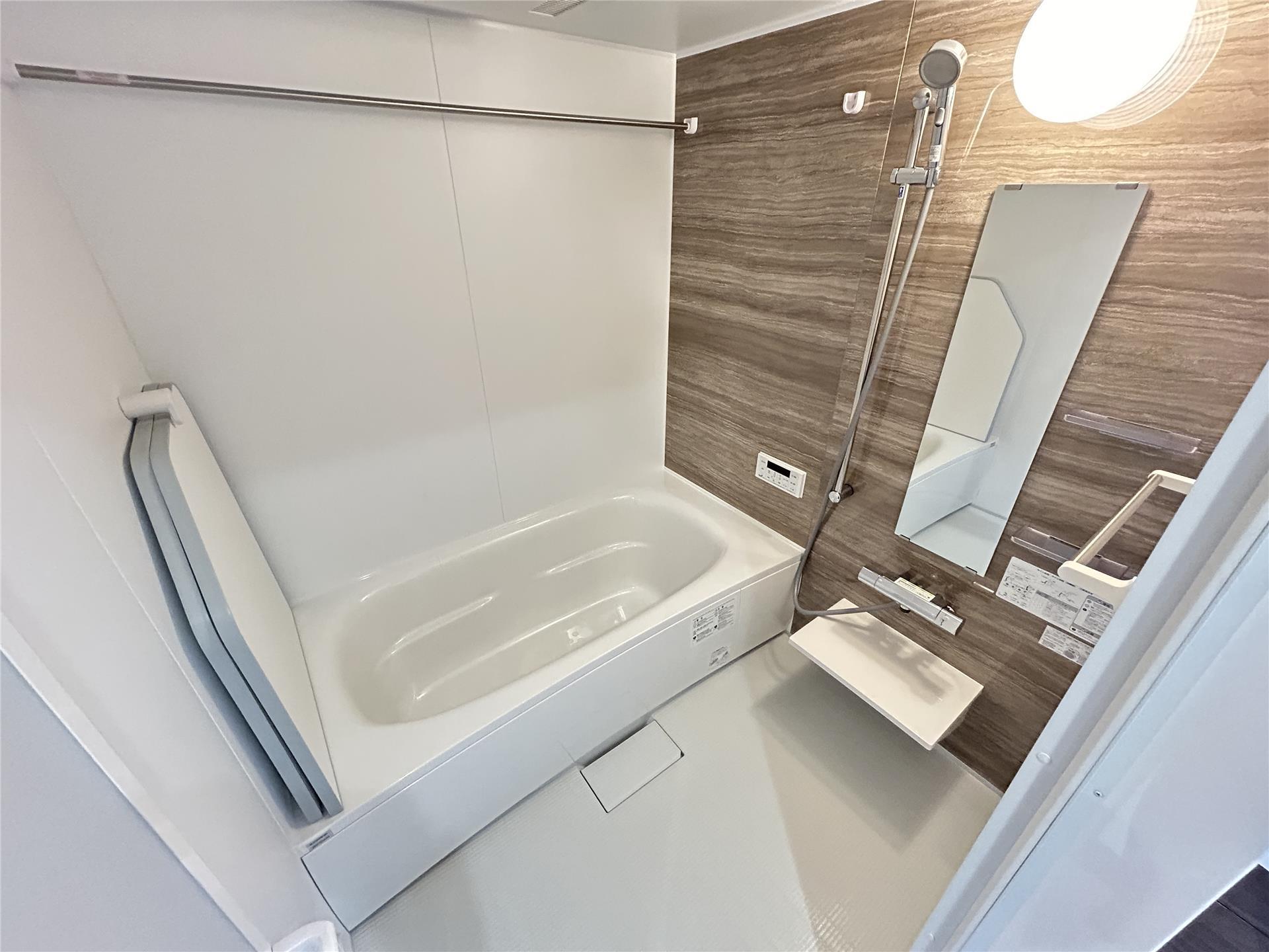 バス・シャワールーム　浴室