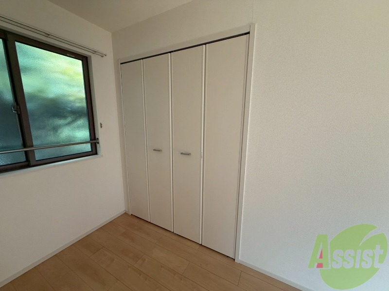 収納　収納箇所はクローゼットです。荷物はコチラにどうぞ。