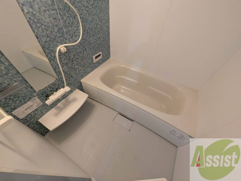 バス・シャワールーム　お風呂になります。一日の疲れを癒してくださいね。