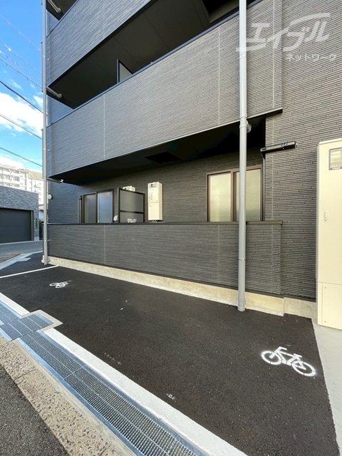 駐車場　駐輪場