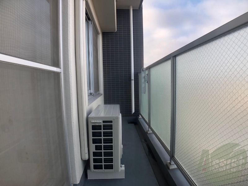 バルコニー　バルコニーが付いていますので一息ついてみてはいかがですか。