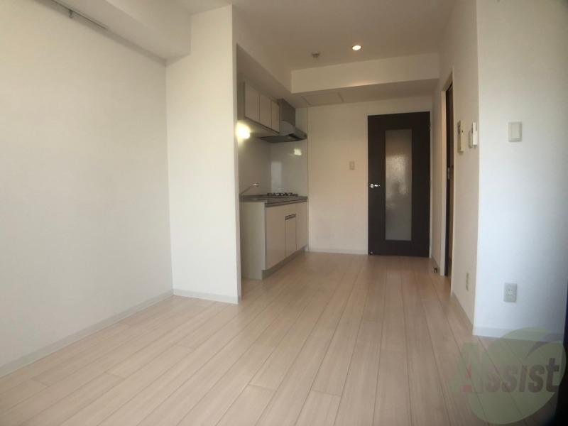 居室・リビング　広々としたリビングですね。使い勝手がよさそうですね！