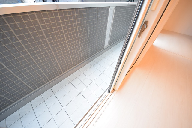 バルコニー　～今日は朝からお洗濯～