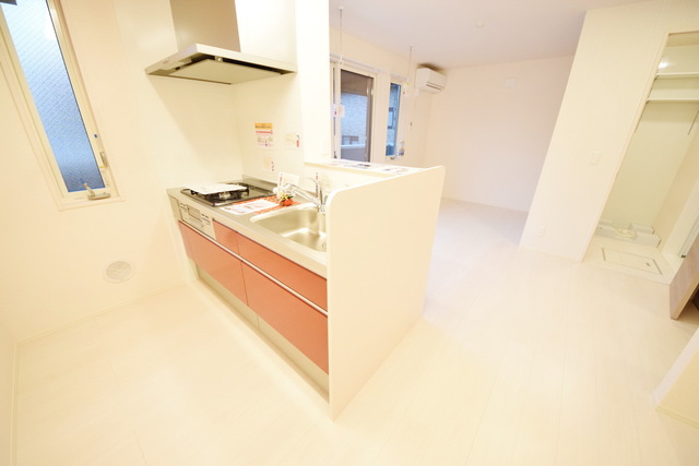 キッチン　～今日はハンバーグっ～