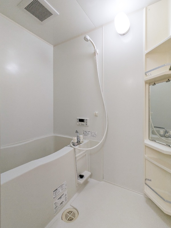 バス・シャワールーム　図面と現状に相違がある場合には現状を優先