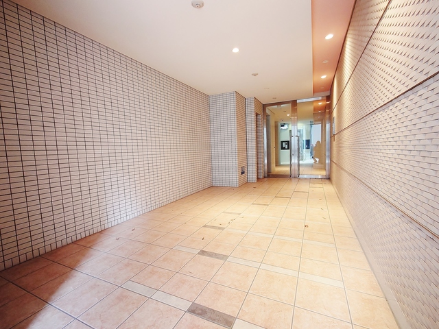 エントランス　エントランス・防犯カメラ・オートロック