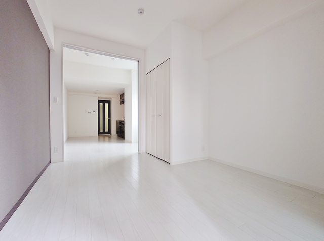 居室・リビング　フローリング・ホワイトコーデ