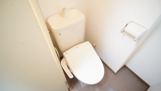 トイレ　シャワー付きトイレ