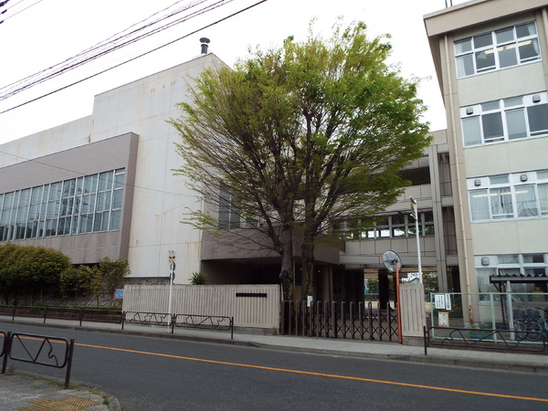 中学校　羽村第二中学校（中学校）まで450m