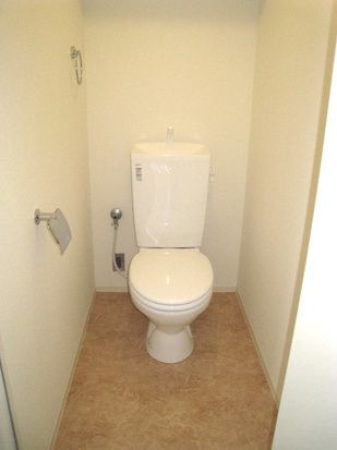 トイレ　トイレもきれいです