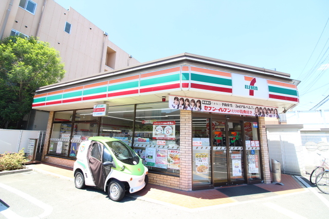 コンビニ　セブンイレブン高槻竹の内町店（コンビニ）まで683m