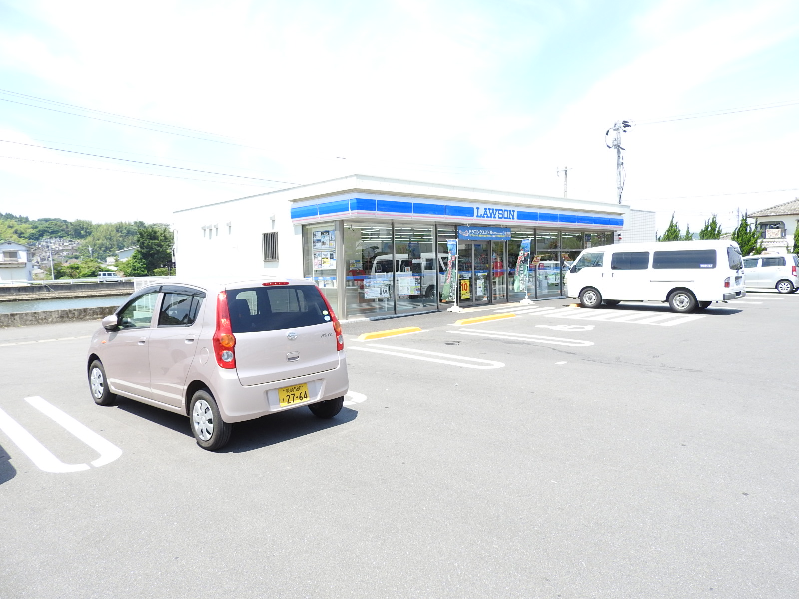 コンビニ　ローソン長与岡郷店（コンビニ）まで248m