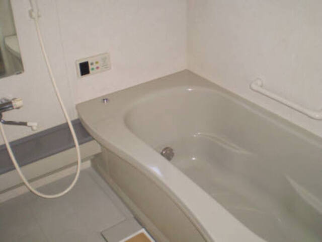 バス・シャワールーム　浴室