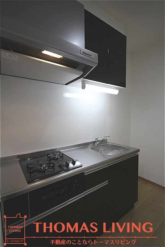 キッチン　色合いは階数によって異なりますので詳細はお問合せ下さい。