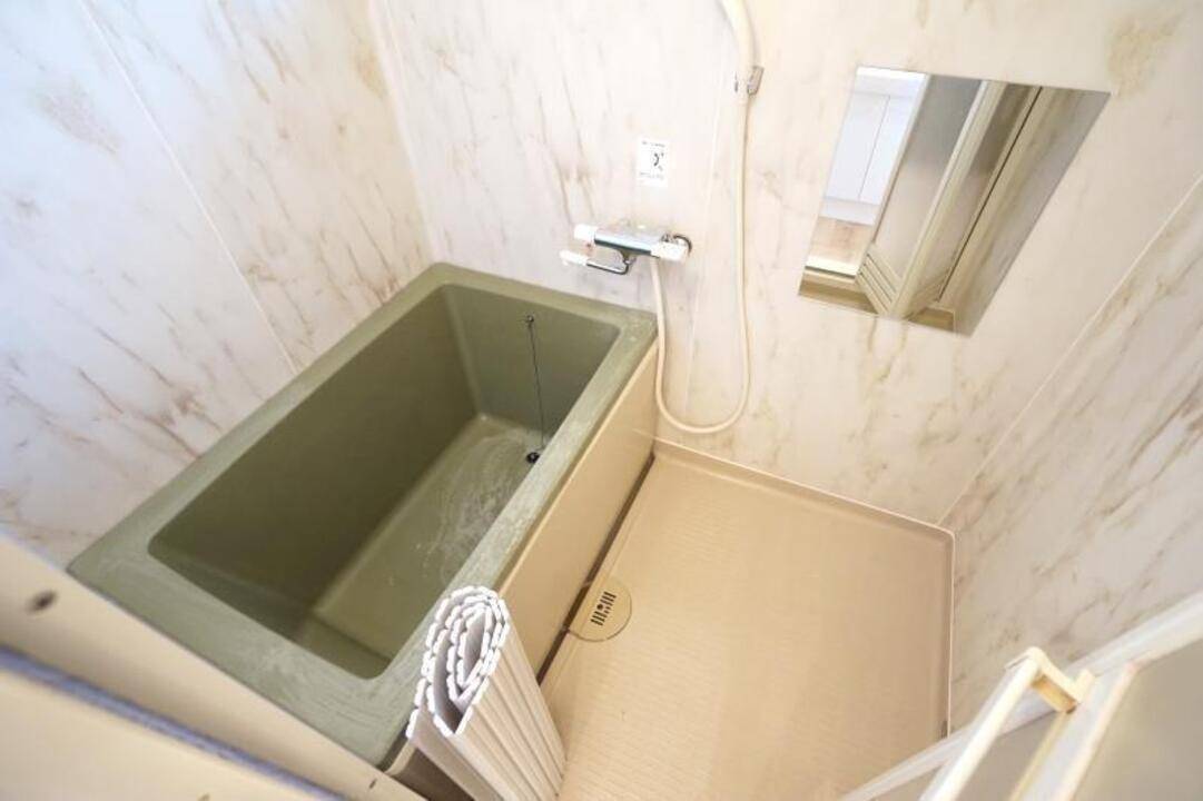 バス・シャワールーム　浴室