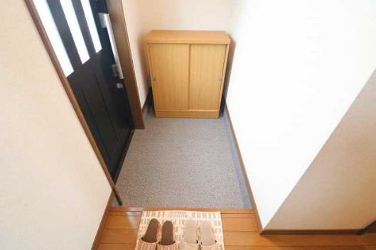 玄関　※他部屋参照