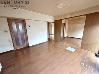 居室・リビング　洋室と合わせて使用可能な広々LDK