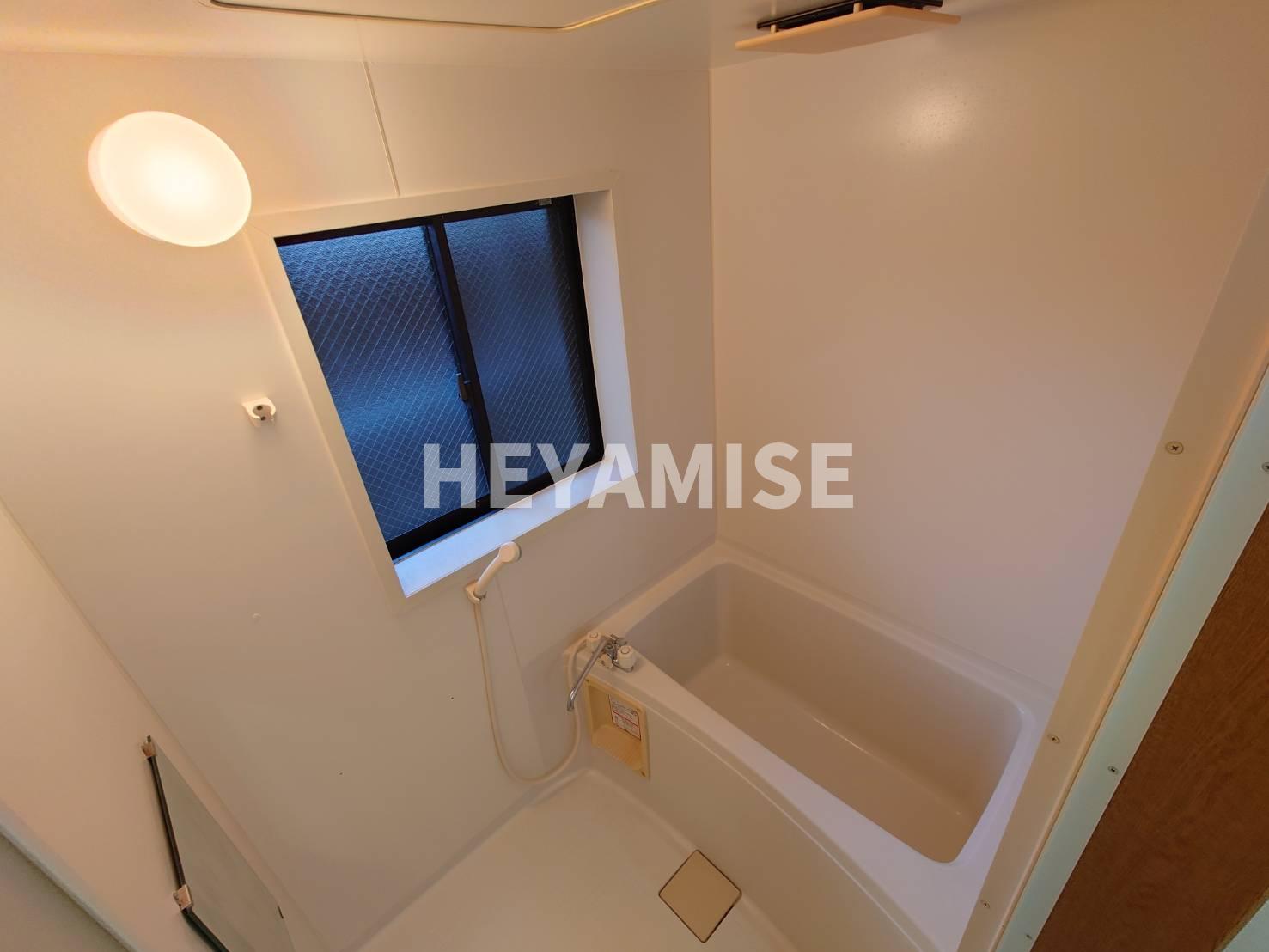 バス・シャワールーム　※室内画像は別号室のもの