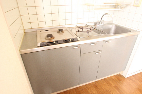 キッチン　※別室の写真を使用しております※