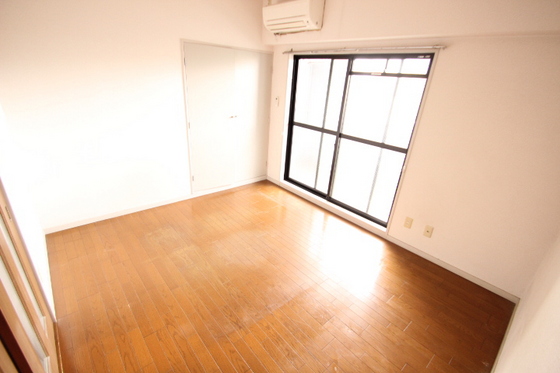 居室・リビング　※別室の写真を使用しております※