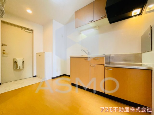 キッチン　※同物件　別間取り　参考写真