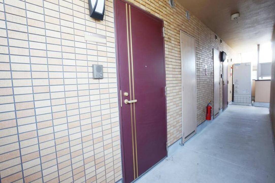 エントランス　アプローチ