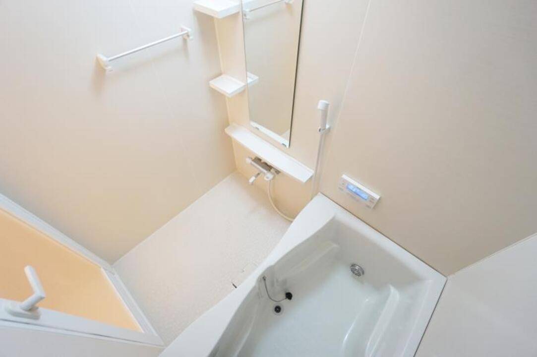 バス・シャワールーム　浴室