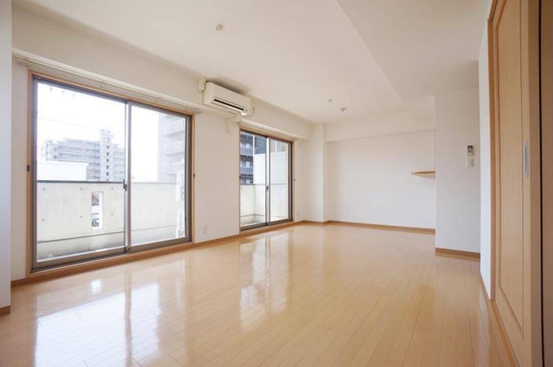 居室・リビング　リビング