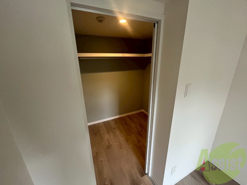 収納　クローゼットがありました。お洋服や荷物はここへ