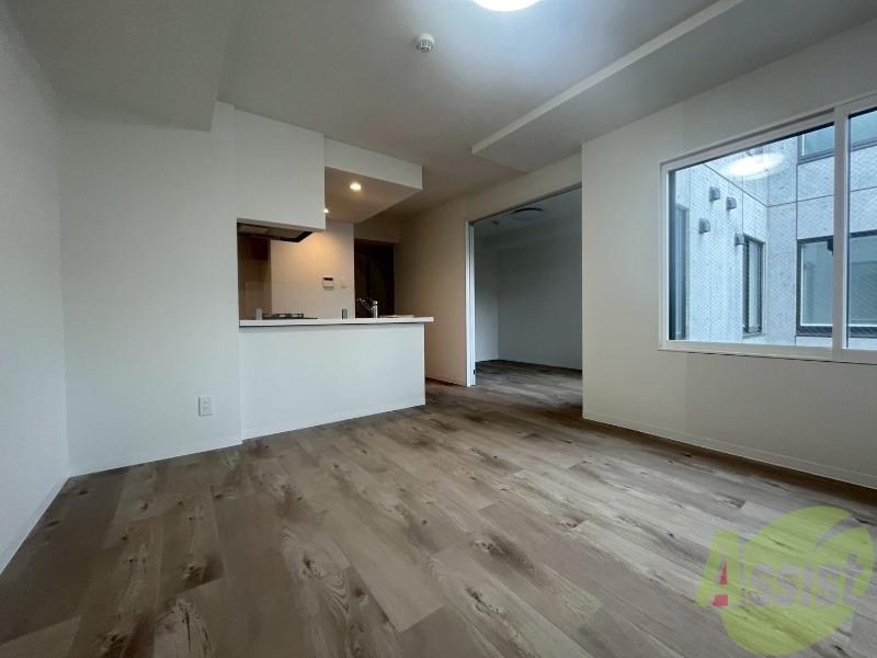 居室・リビング　広くてきれいなリビングです！快適に過ごせそうですね。