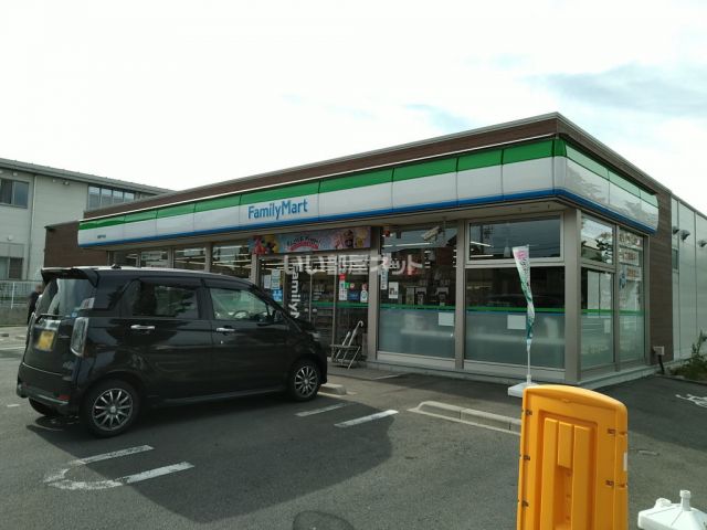 コンビニ　ファミリーマート 長野平林店（コンビニ）まで398m