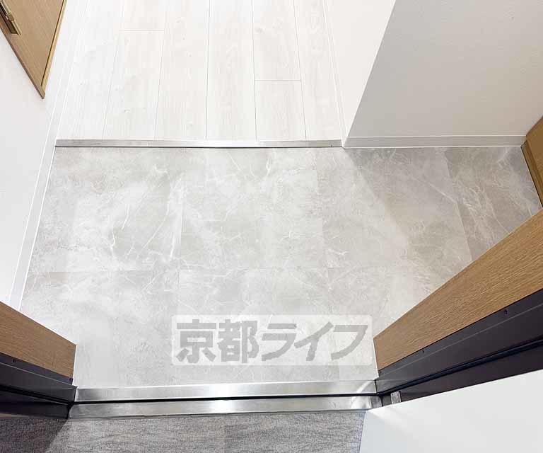 玄関　広い玄関です・