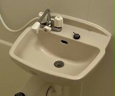 洗面設備　設備・仕様は号室により異なる為、現況を優先致します。