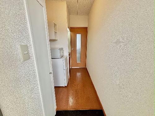 玄関　設備・仕様は号室により異なる為、現況を優先いたします。