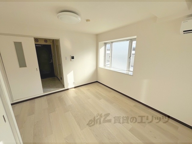 居室・リビング　洋室