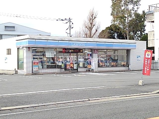 コンビニ　ローソン 八女高校前店（コンビニ）まで986m