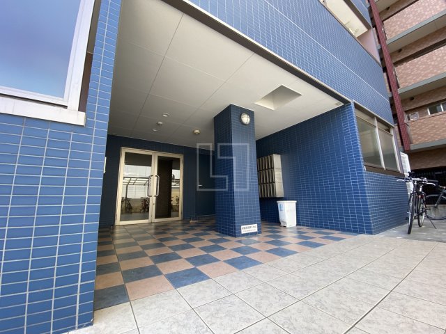 エントランス　みおつくし東なんば　エントランス