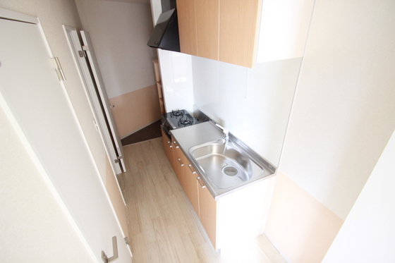 キッチン　※別部屋の写真です