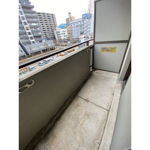 バルコニー　別室の参考写真です。※現況優先