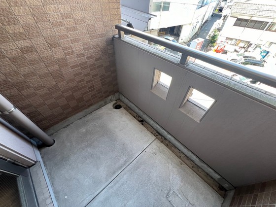 バルコニー　※別号室の写真です。