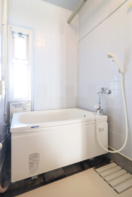 バス・シャワールーム　浴室