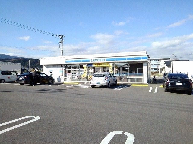 コンビニ　ローソン萱方店（コンビニ）まで838m