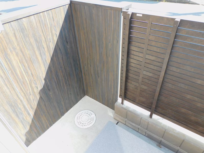 バルコニー　テラス