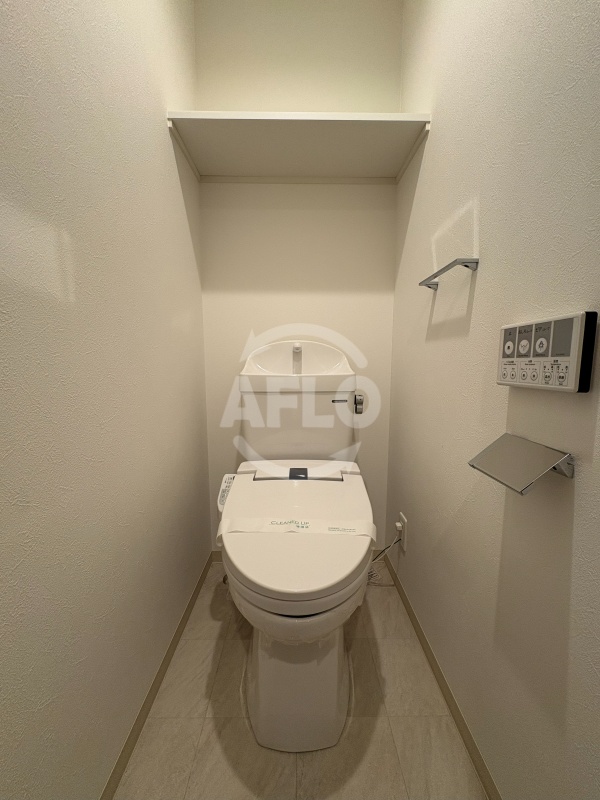 トイレ　オルフェアメゾン清水丘壱番館　トイレ