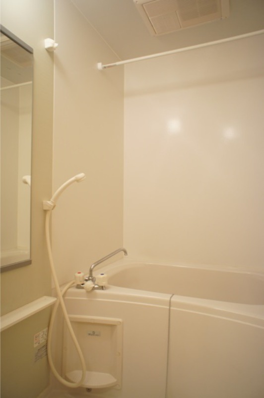 バス・シャワールーム　図面と現状に相違がある場合には現状を優先