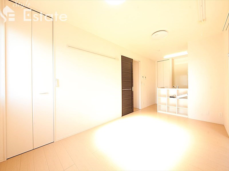 居室・リビング　内装