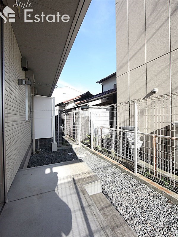 バルコニー　バルコニー