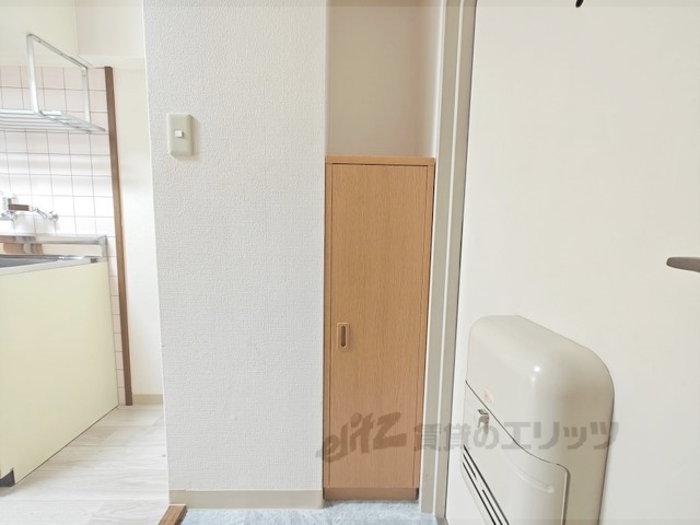 その他部屋・スペース　廊下